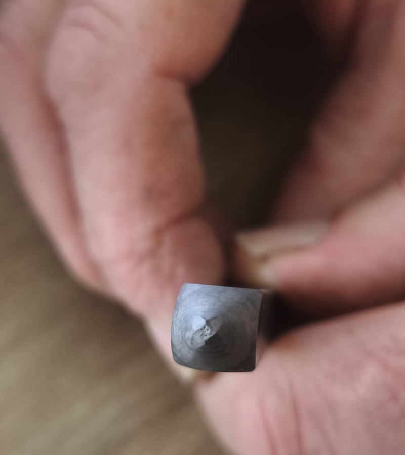 Poinçon de maître : fabrication et gravure pour bijoutiers