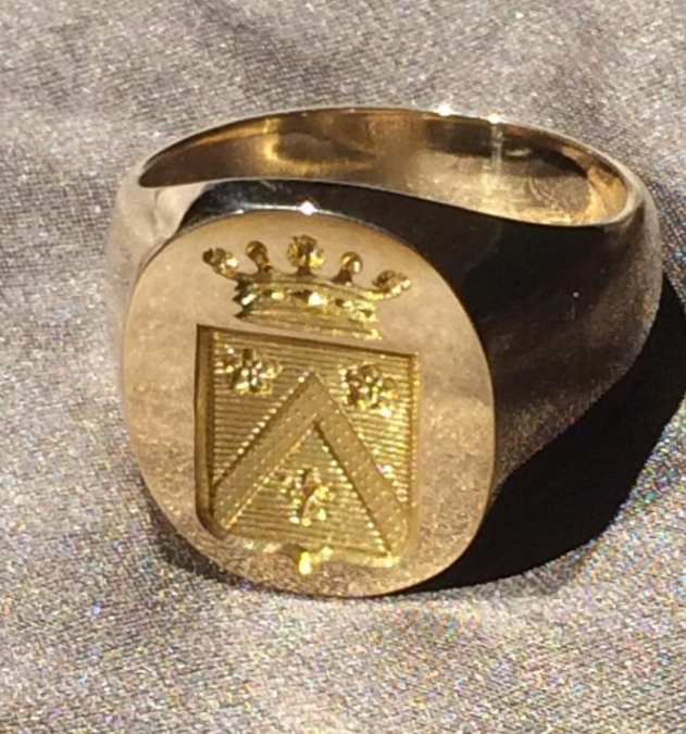 Chevalière héraldique: 3 règles d’or de qualité