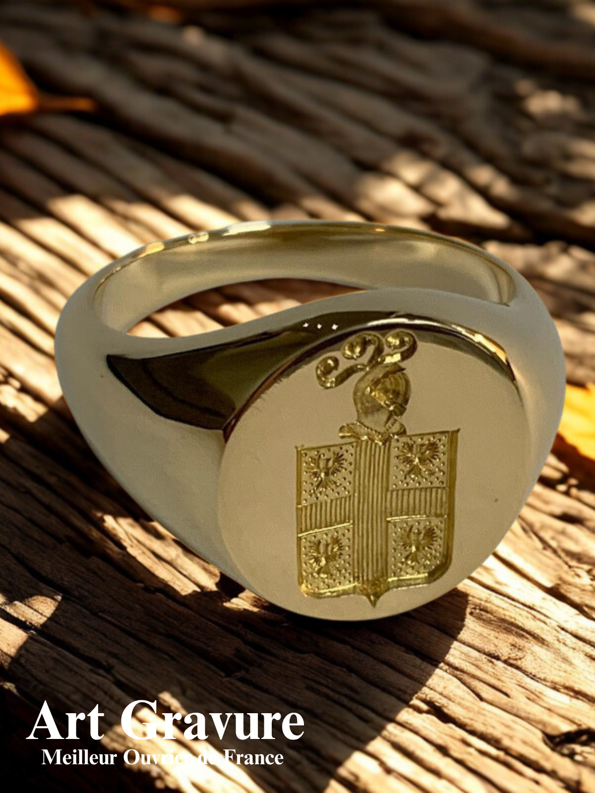 gravure héraldique sur chevalière or jaune